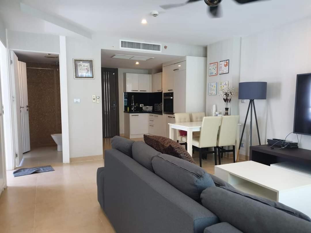 Centara Avenue 2 Bedrooms Pool View Pattaya Zewnętrze zdjęcie