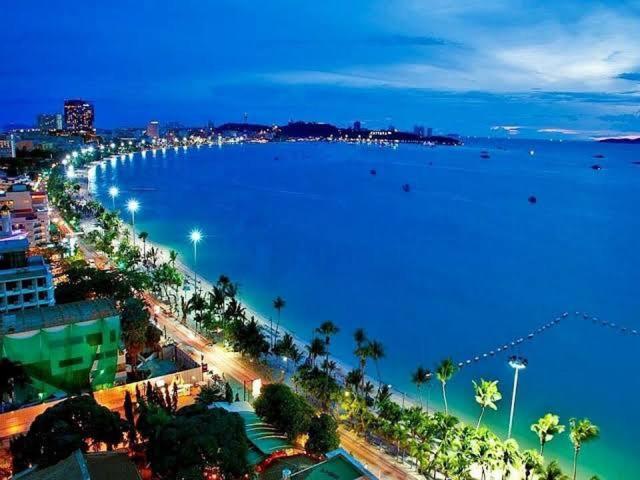 Centara Avenue 2 Bedrooms Pool View Pattaya Zewnętrze zdjęcie