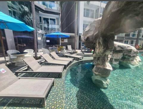 Centara Avenue 2 Bedrooms Pool View Pattaya Zewnętrze zdjęcie